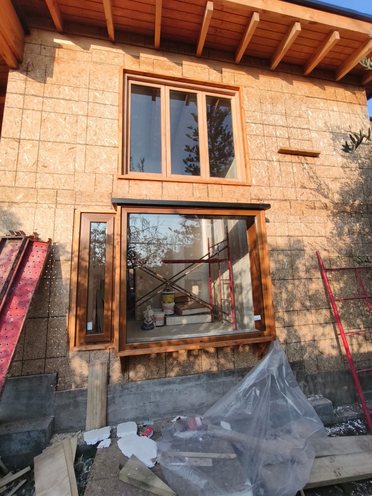 Instalación de ventana en obra
